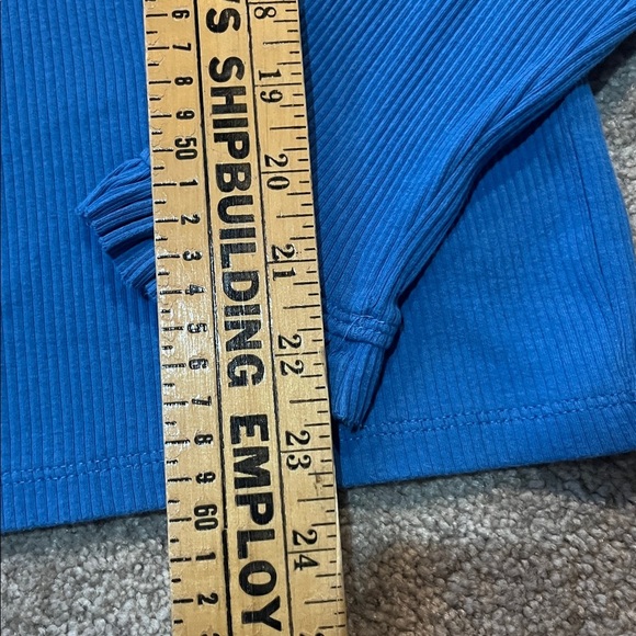 J. Crew Royal Blue Long Sleeve Ruffled Neck Ribbed Size Medium - Picture 7 of 8